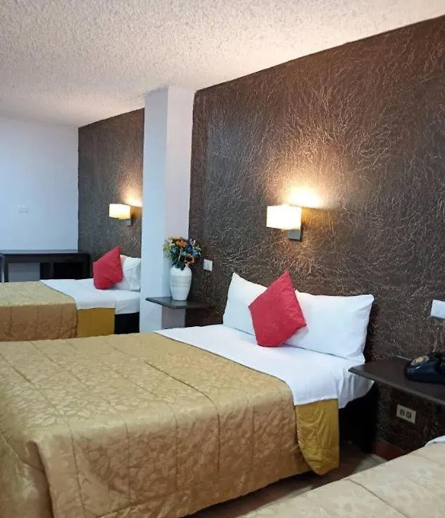 Hotel Tomebamba Cuenca 0*,